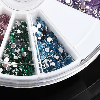Monja 2400Pcs Farebné Strieborný Klinec Umenie Kolo Flatback Crystal Kamienkami 3D Šarm, Lesk Drahokamov, Šperkov DIY Manikúra Dekorácie